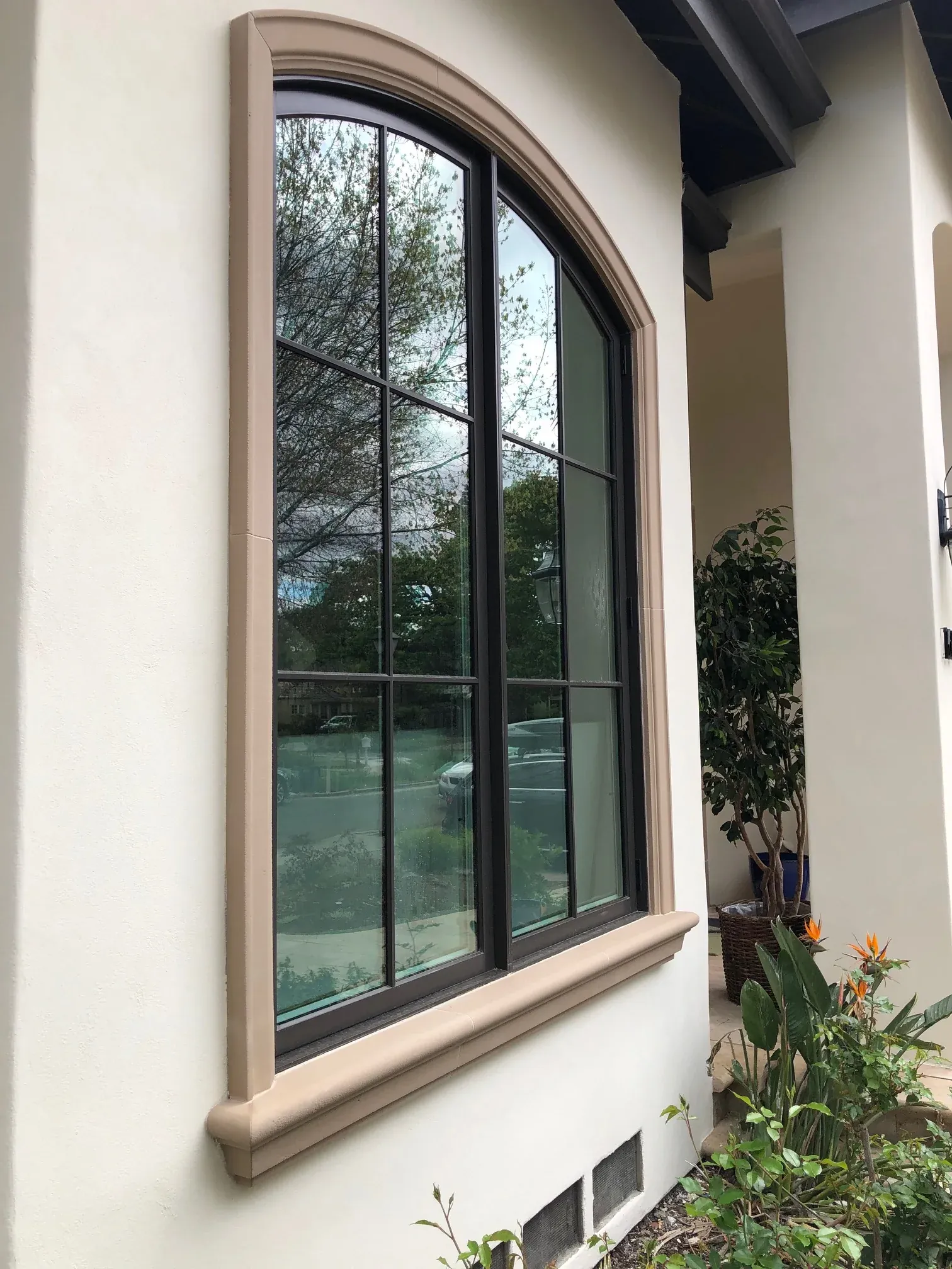 Lightweight alternative: tall arched opening with a narrow sill