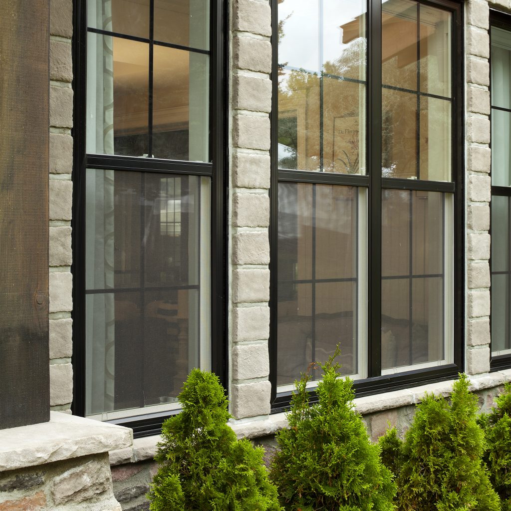 Tudor Old Country Fieldstone-Window