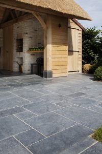 Obsidian Stone Pavers Landmark Stone 1